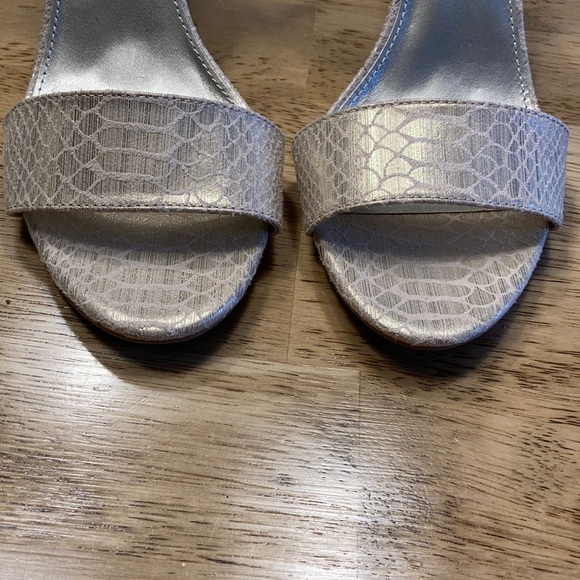 ANA A new approach heels - Picture 3 of 8